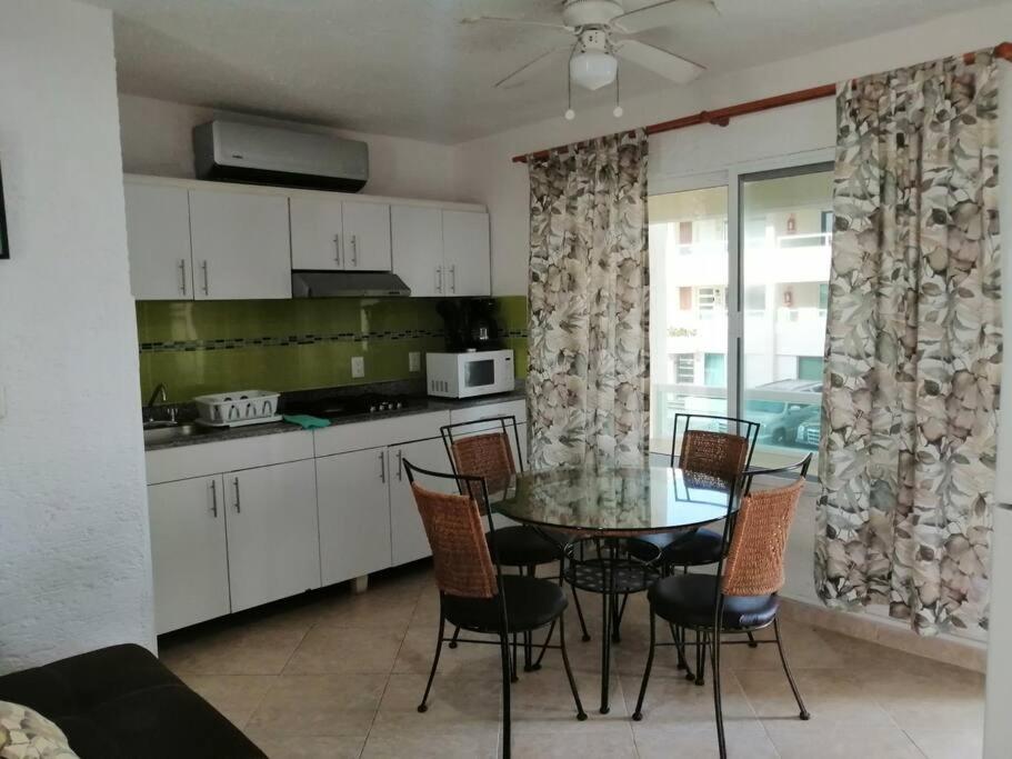 Confortable Depa En Condominio Frente Al Mar! แคนคูน ภายนอก รูปภาพ